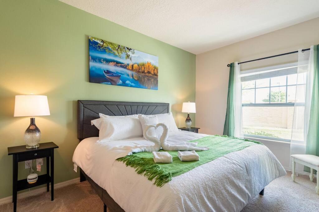 Super Comfy And Spacious 3 Bedroom 10 Minutes From Disney, With Major Shopping 4 Minutes Away Kissimmee Zewnętrze zdjęcie