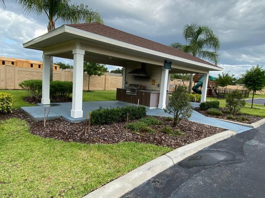 Super Comfy And Spacious 3 Bedroom 10 Minutes From Disney, With Major Shopping 4 Minutes Away Kissimmee Zewnętrze zdjęcie
